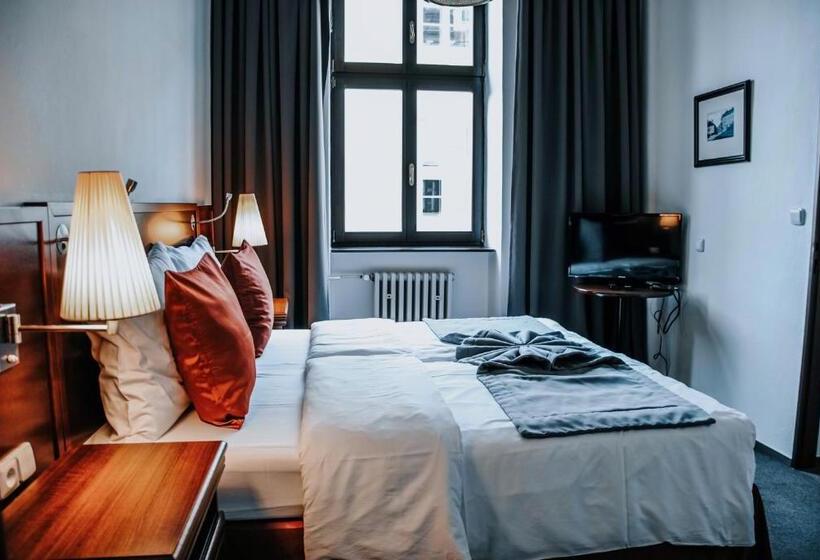 舒适三人间, B&b Hotel Praha