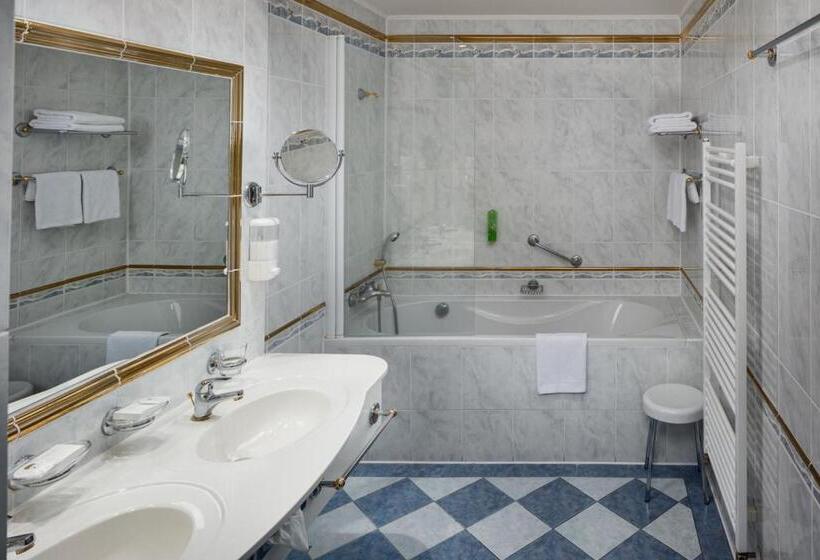 Люкс, Ensana Hotel Pacifik