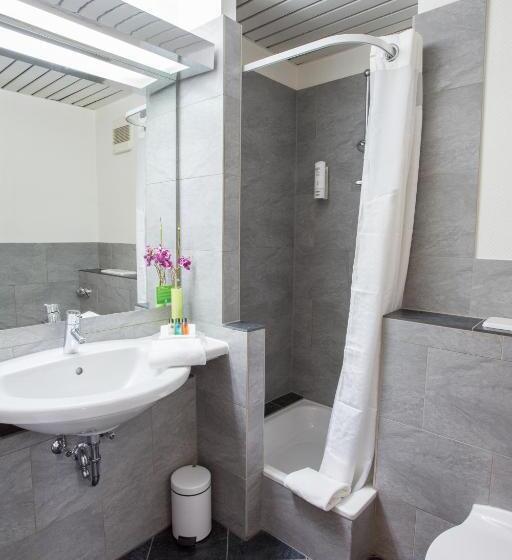 Номер Стандарт, Holiday Inn Düsseldorf Neuss, Ein Ihg