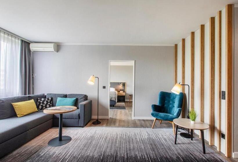 Номер Deluxe, Holiday Inn Düsseldorf Neuss, Ein Ihg