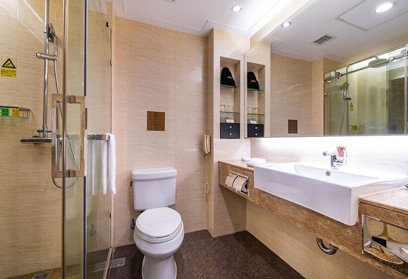 Номер Superior, Millennium Harbourview Hotel Xiamen Near Metro Station & Zhongshan Road