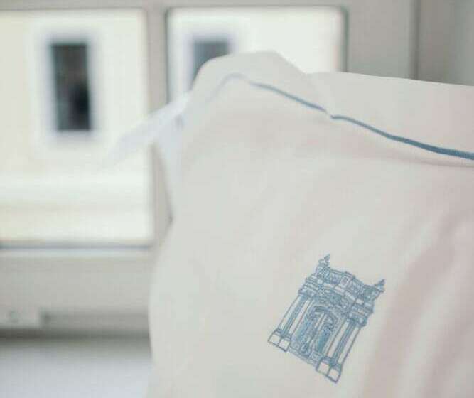 스탠다드 룸, Taschenbergpalais Kempinski