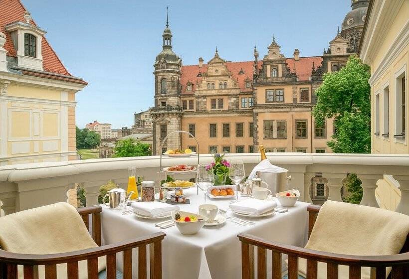 Люкс, Taschenbergpalais Kempinski