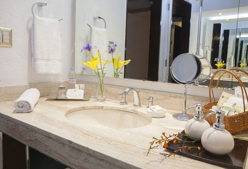 Президентский Люкс, Antara Hotel & Suites   Miraflores