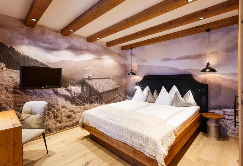 Люкс Вид на Сад, Landhotel Schermer