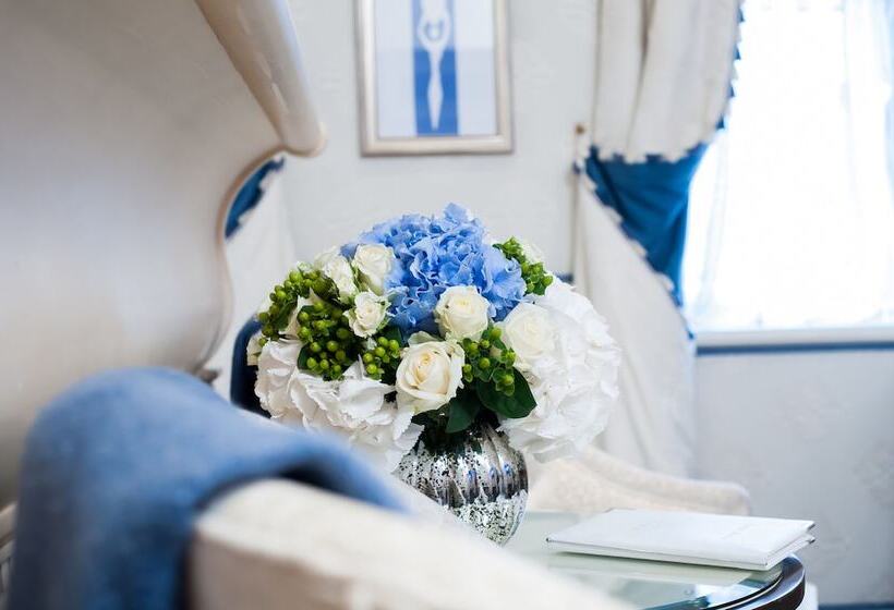 Студия Deluxe, Milestone Hotel Kensington