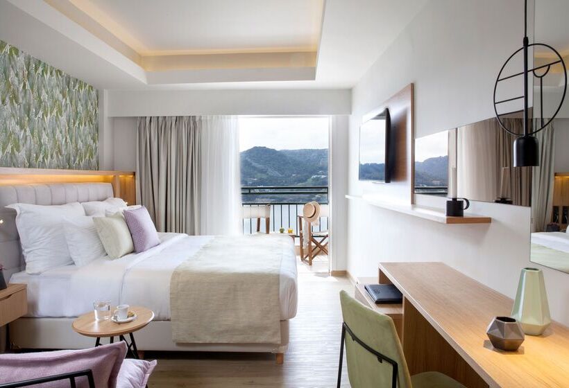 Номер Deluxe Вид на Море, Dolce By Wyndham Athens Attica Riviera