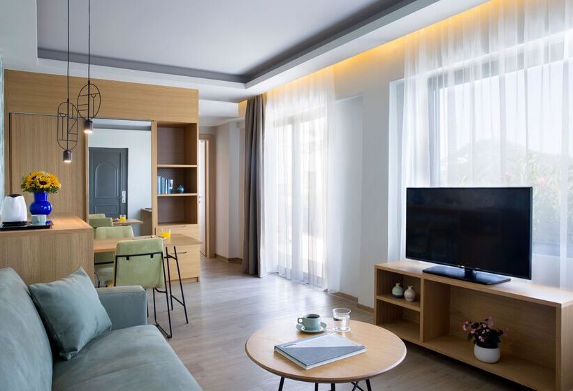 Люкс Executive Вид на Море, Dolce By Wyndham Athens Attica Riviera