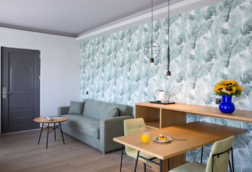 Люкс Executive Вид на Море, Dolce By Wyndham Athens Attica Riviera