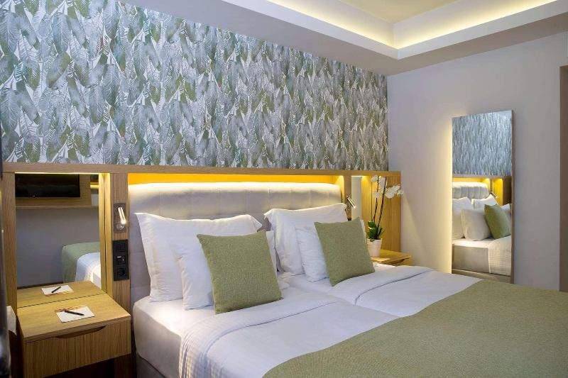 Номер Премиум, Dolce By Wyndham Athens Attica Riviera