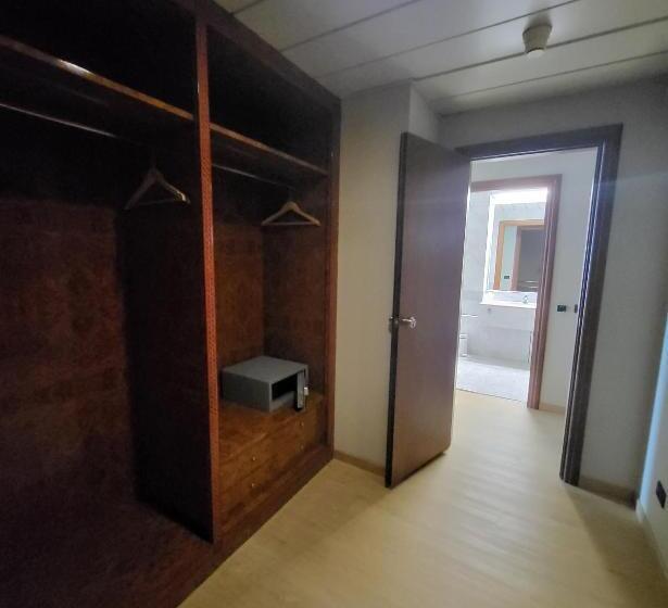 Habitación Triple Superior, Tower Genova Airport   Hotel & Conference Center