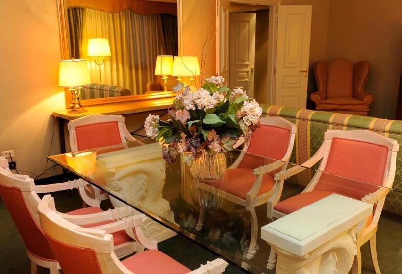 Suite Deluxe, Tower Genova Airport   Hotel & Conference Center