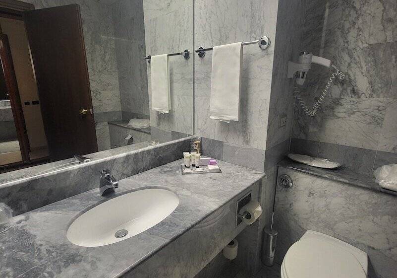 Quarto superior, Tower Genova Airport   Hotel & Conference Center
