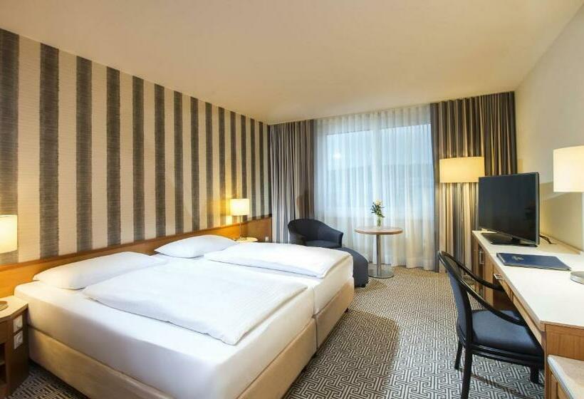 חדר קומפורט, Maritim Hotel Stuttgart