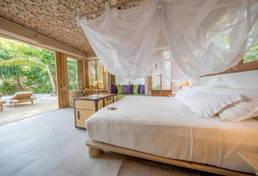 2 Bedroom Apartment with Pool, Soneva Fushi