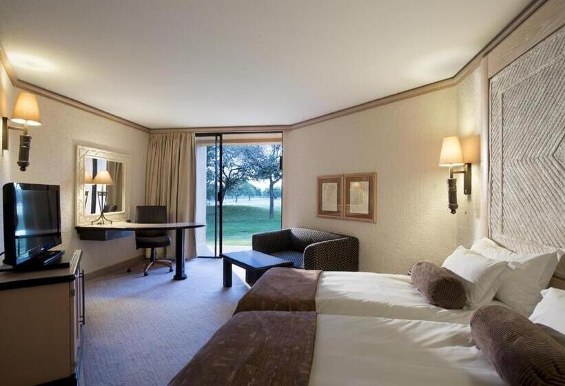 اتاق استاندارد برای معلولان, Windhoek Country Club Resort