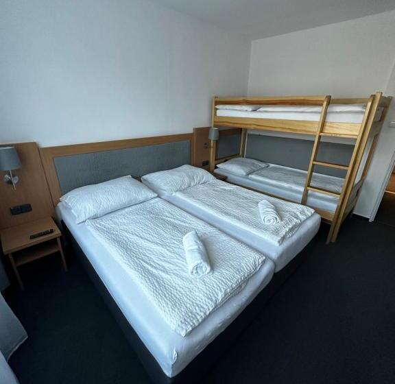 Полулюкс Вид на Горы, Horský Hotel Jelenovská S Bazénem V Ceně