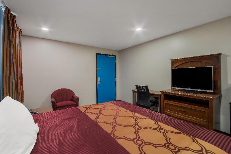 스탠다드 룸 킹사이즈 침대, Rodeway Inn Augusta West   Fort Eisenhower