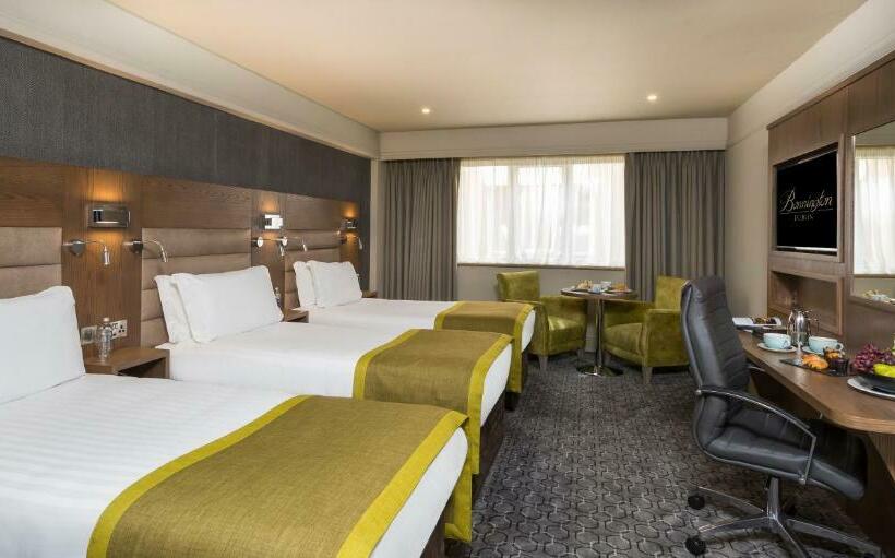 스탠다드 트리플 룸, Bonnington Hotel & Leisure Centre