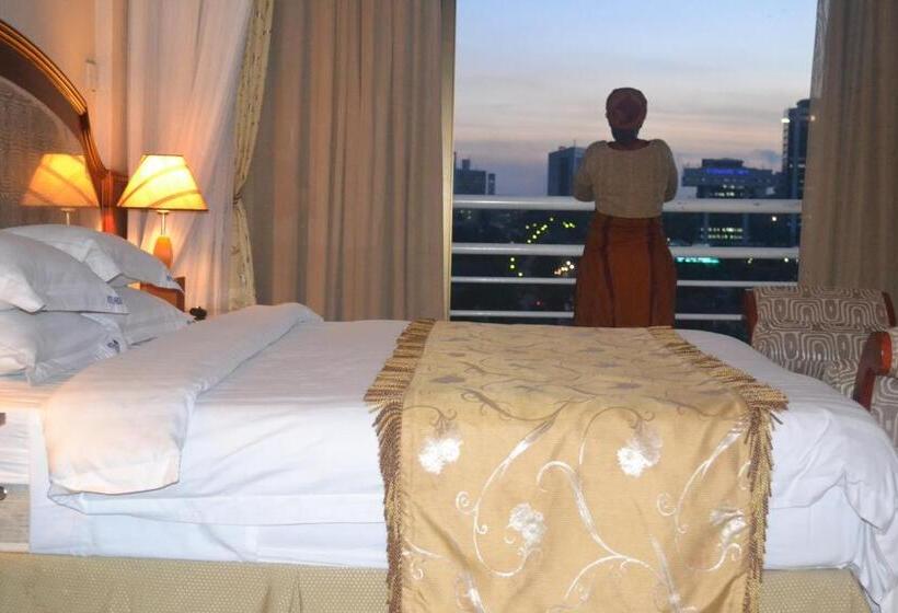Номер Deluxe, Africana