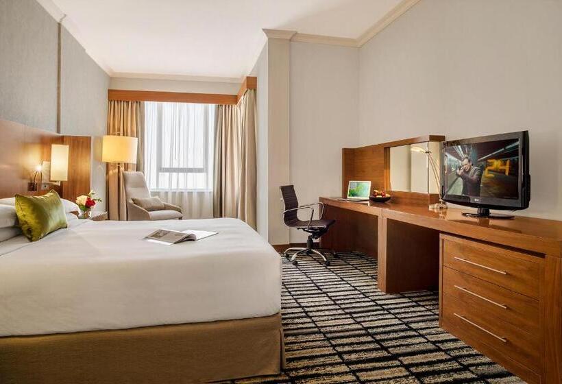 带阳台套房, Jumeira Rotana – Dubai