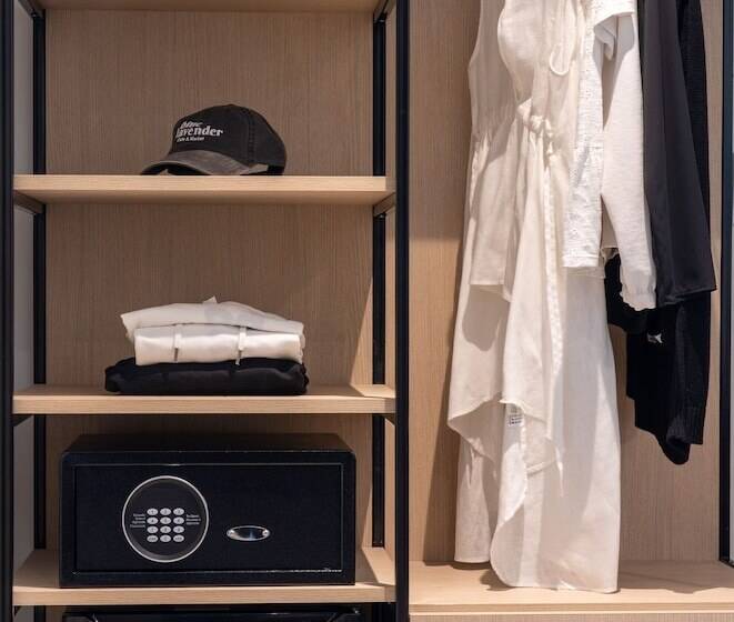 豪华套房, Nassau Suite South Beach, An All Suite