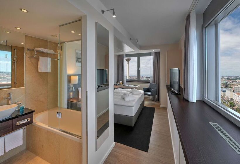 اتاق استاندارد با چشم‌انداز شهر, Park Inn By Radisson Berlin Alexanderplatz