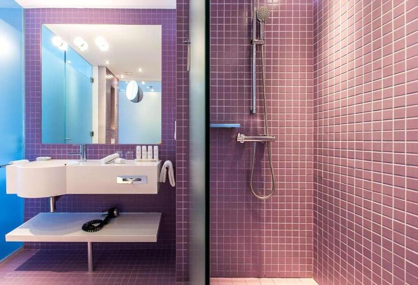 Номер Superior Вид на Город, Radisson Blu Resort & Spa