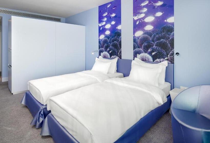 Номер Superior Вид на Море с Балконом, Radisson Blu Resort & Spa