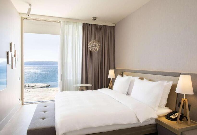 Люкс Премиум Вид на Море, Radisson Blu Resort & Spa