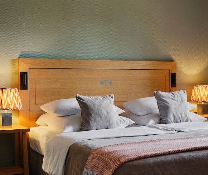 Standardeinzelzimmer, Spa & Resort Bachmair Weissach, Luxury Family Resort