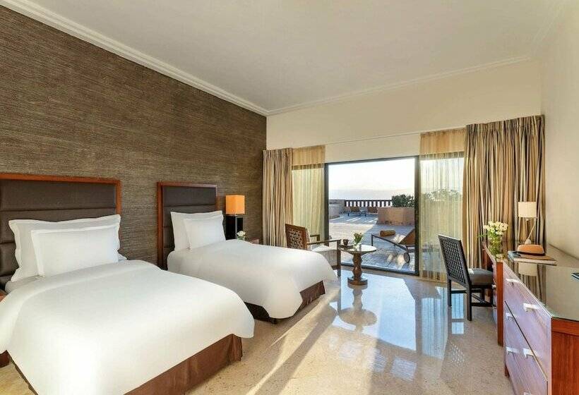 اتاق پرمیوم با چشم‌انداز دریا, Mövenpick Resort & Spa Dead Sea