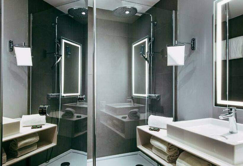 Номер Superior, Novotel Paris Charles De Gaulle Airport