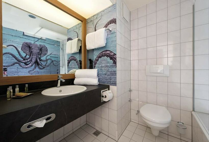 Люкс, Seminaris Hotel Nürnberg