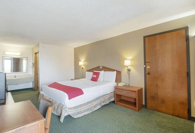 Номер Deluxe, Days Inn Airport