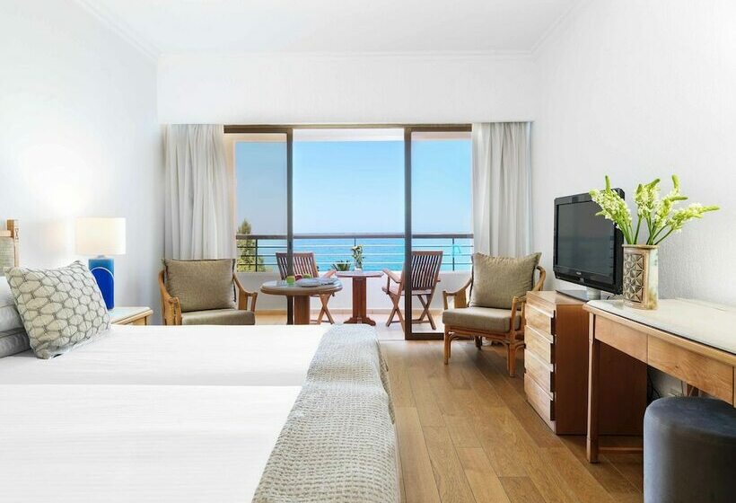 Номер Стандарт Вид на Море, Coral Beach Hotel & Resort Cyprus