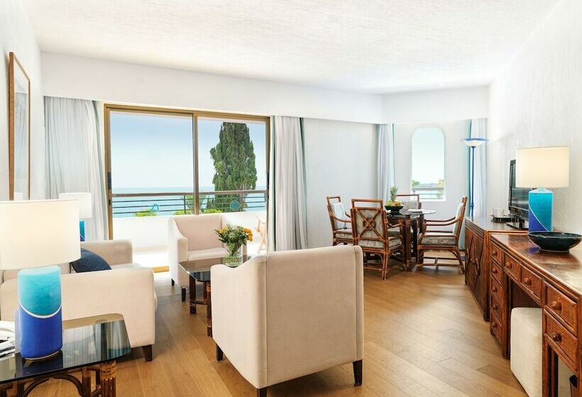 סוויטה, Coral Beach Hotel & Resort Cyprus