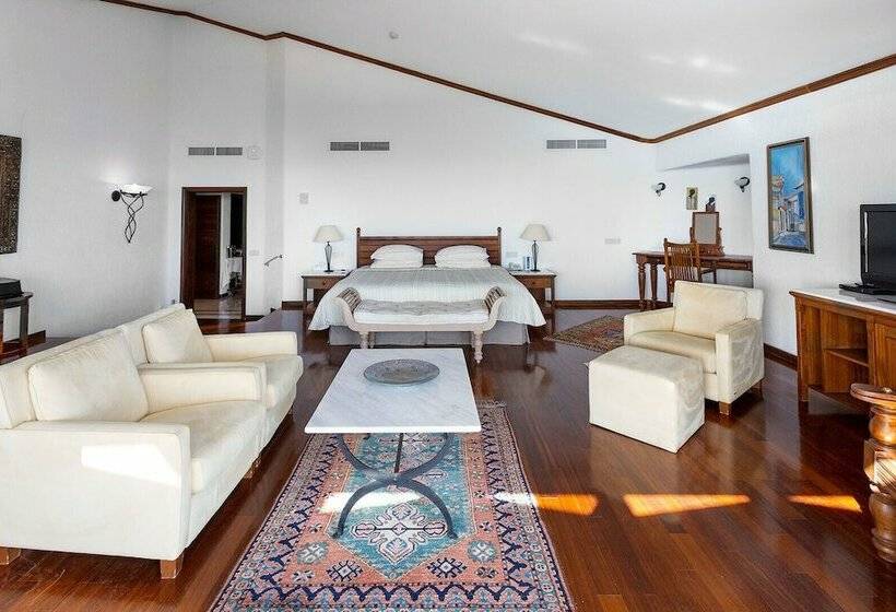 סוויטה מלכותית, Coral Beach Hotel & Resort Cyprus