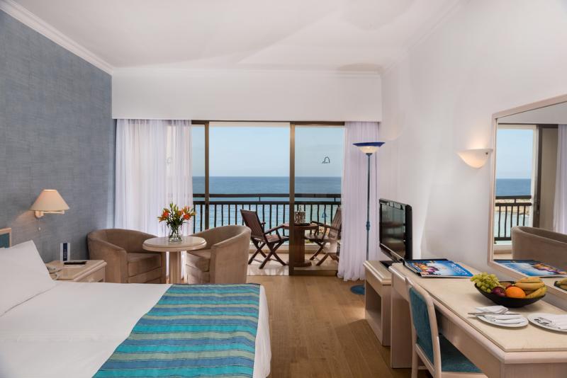 Номер Стандарт Вид на Море, Coral Beach Hotel & Resort Cyprus