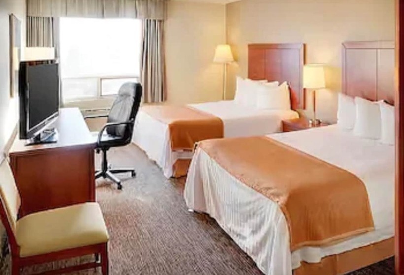 Номер Deluxe, Travelodge Hotel By Wyndham Sudbury