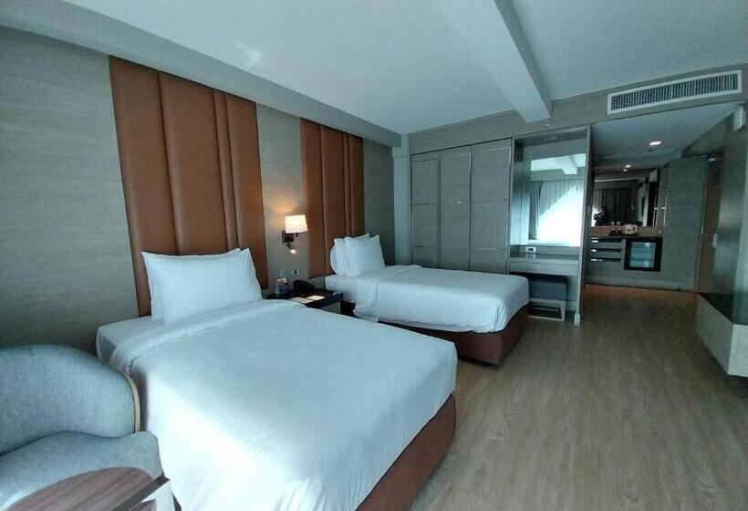 اتاق کلاب, Ramada By Wyndham Bangkok Sukhumvit 11
