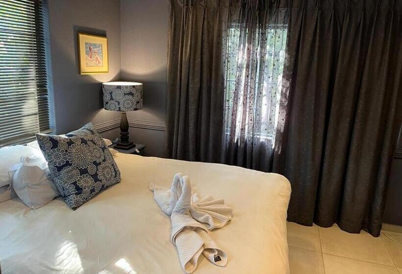 Family Suite, Shangri La Country Hotel & Spa