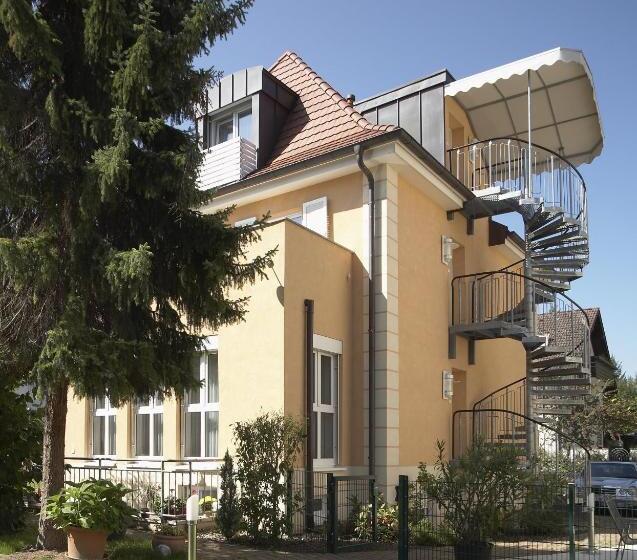 Полулюкс, Akzent Hotel Atrium Baden