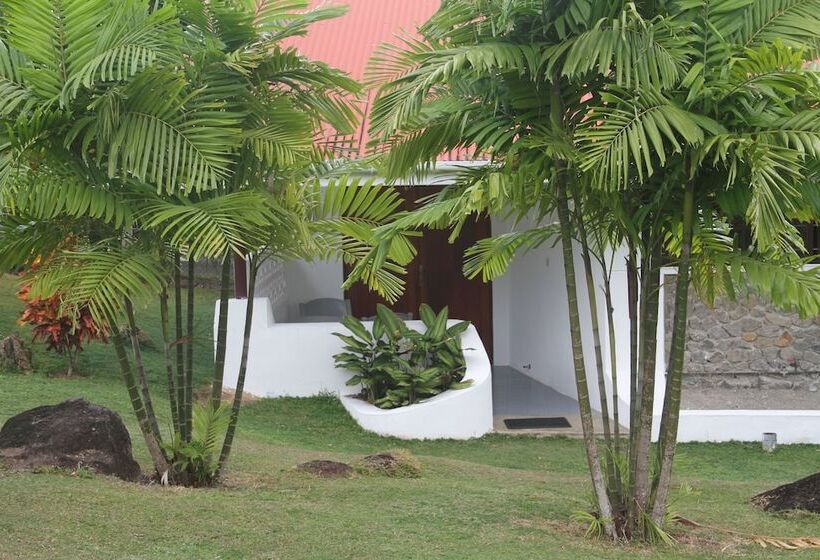 اتاق استاندارد با چشم‌انداز باغ, Daniella's Bungalows