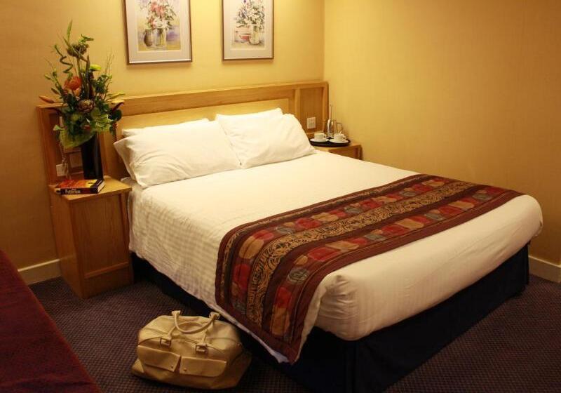 Номер Стандарт, Derby Station Hotel, Sure Hotel Collection By Best Western