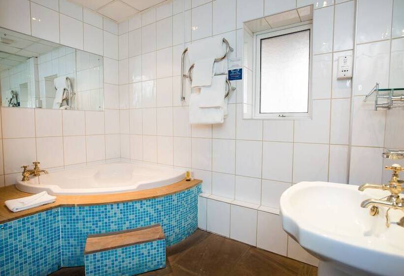 Президентский Люкс, Skipton Hotel   Formerly Known As Hotel Rendezvous Skipton