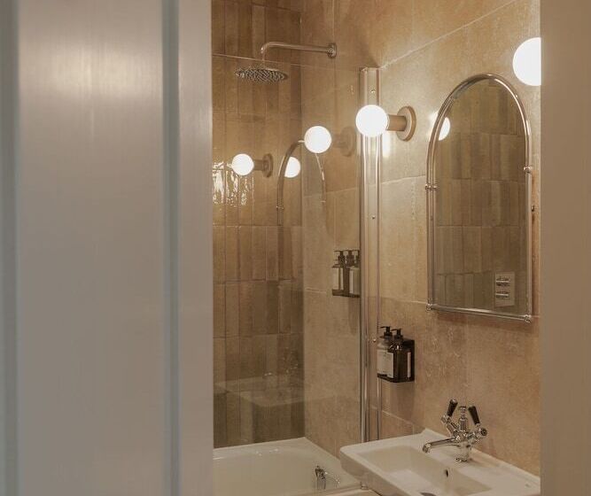 Quarto Deluxe, Leighton House   Boutique Guesthouse