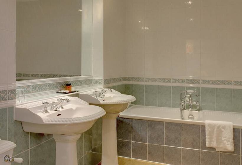 패밀리 스위트, Best Western Moore Place