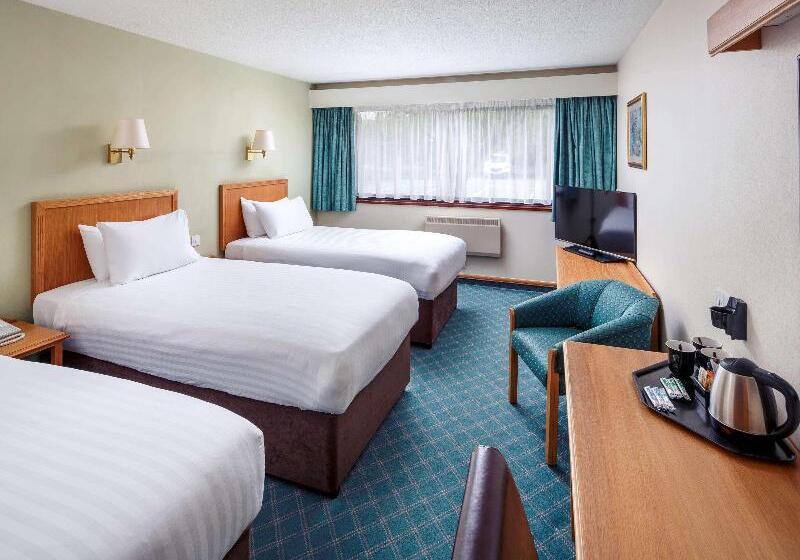 Семейный Номер Классика, Mercure Livingston