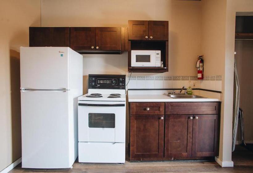 套房, Canadas Best Value Inn And Suites Fernie
